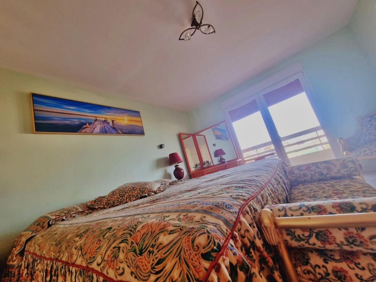 Penthouse With Private Pool, Hot Tub Jacuzzi With Sea Views And Chill-out Zone, Close To The Sea