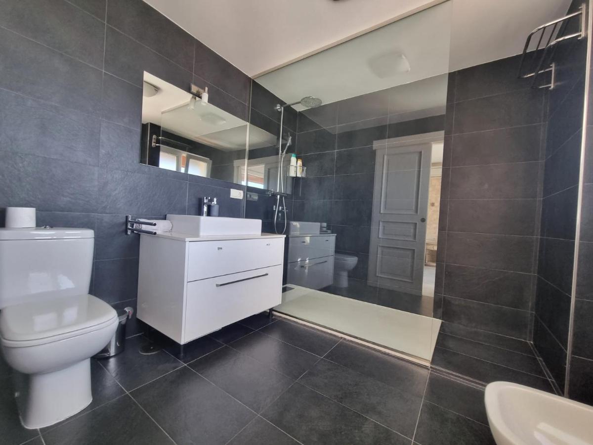 Penthouse With Private Pool, Hot Tub Jacuzzi With Sea Views And Chill-out Zone, Close To The Sea