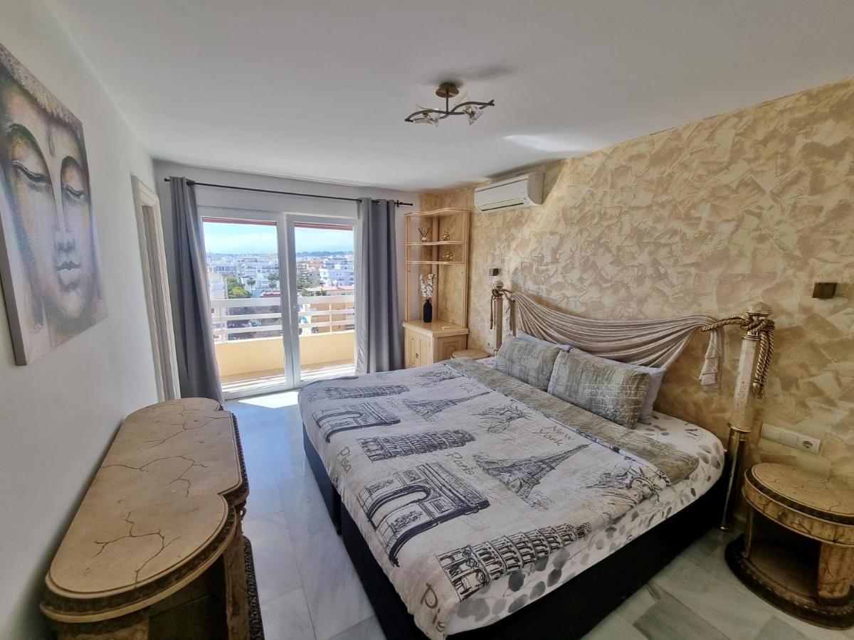 Penthouse With Private Pool, Hot Tub Jacuzzi With Sea Views And Chill-out Zone, Close To The Sea